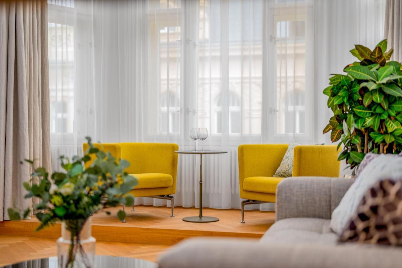 Days - Old Town - Spacious Apartment *